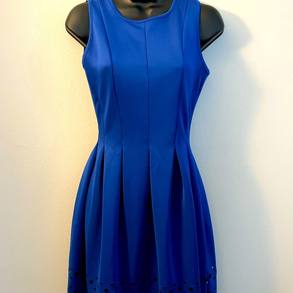 ✨Monteau Blue Dress with Cut out Bottom✨